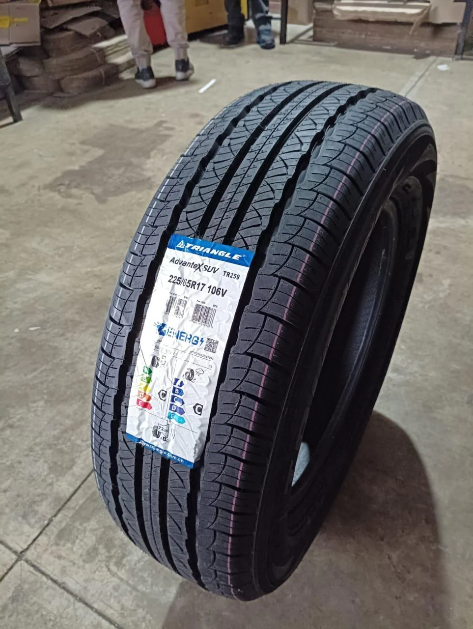 LLANTA TRIANGLE "TR259" H/T 215/65 R16 102V TL
