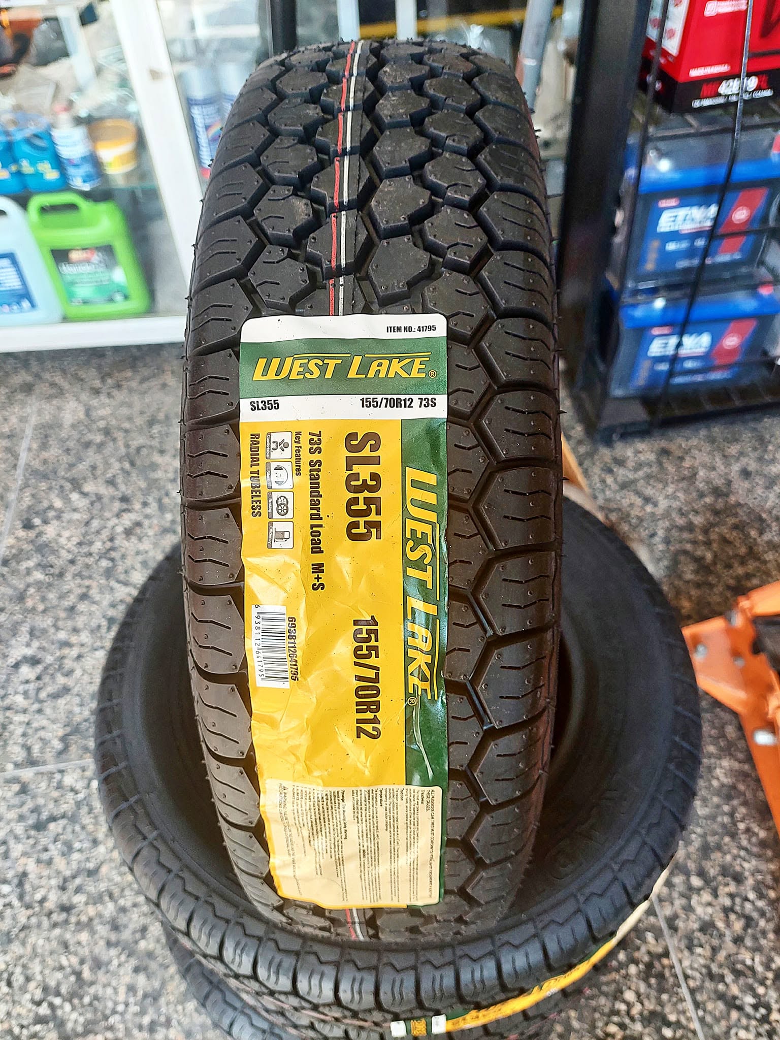 LLANTA WEST LAKE "SL355" DISEÑO RADIAL TEXTIL 185/70 R14 88S TL