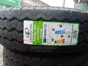 LLANTA LING LONG "RADIAL R666" DELANTERO 235/65 R16 C 8PR 115/113R TL